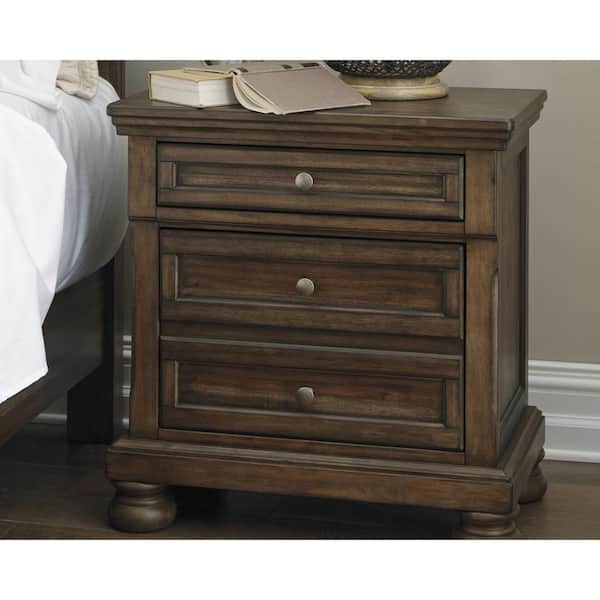 Signature DESIGN BY ASHLEY Flynnter Brown 2-Drawers 28.88 in. W Nightstand