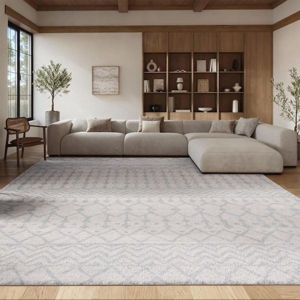 Tulum 12 ft. x 18 ft. Ivory/Light Gray Tribal Chevron Diamond Area Rug