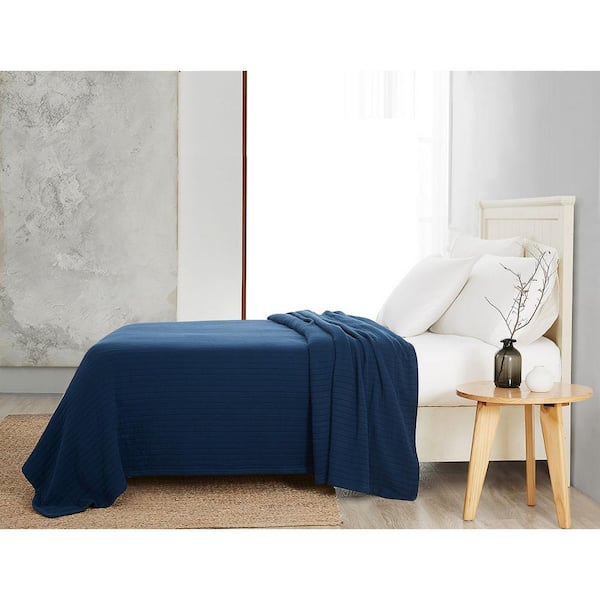 Organic best sale blanket queen