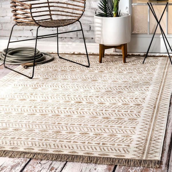 Nuloom Angie Tribal Beige 8 Ft X 10, 8 X 10 Outdoor Rug Clearance