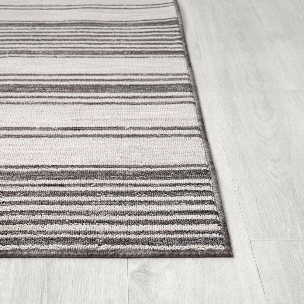 Winona 5' x 7' Ivory Wool and Synthetic Reversible Rug
