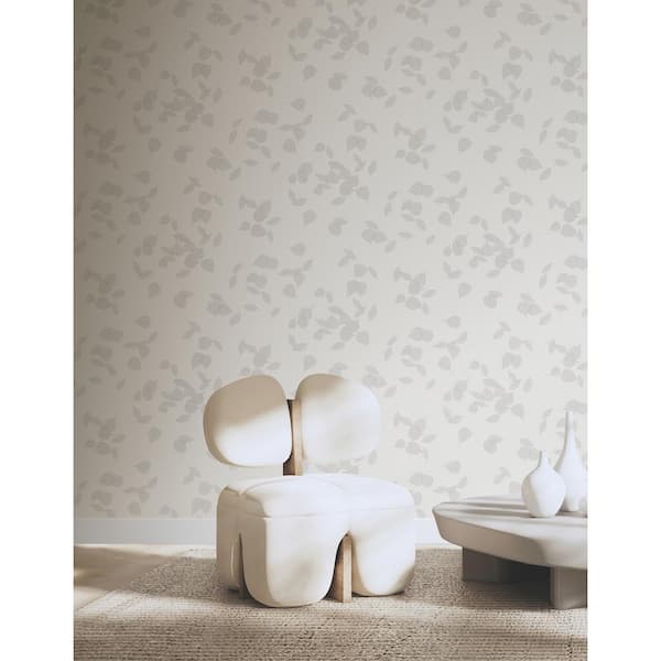 Warner Myles Light Grey Leaves Wallpaper Sample
