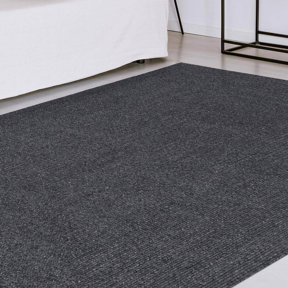 Charcoal Braided Synthetic 4' x 6' Indoor/Outdoor Rug