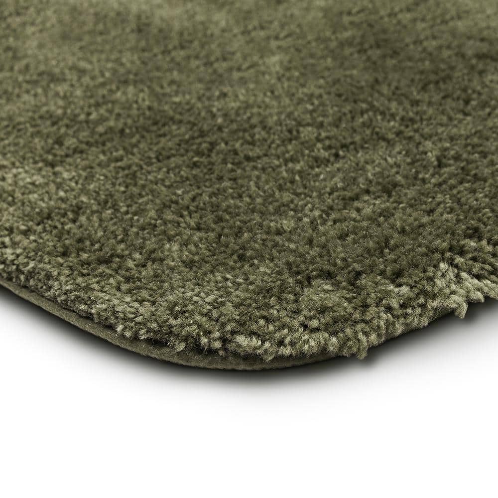 Ivy Green Plush Micro Polyester Bath Rug 17" x 24"