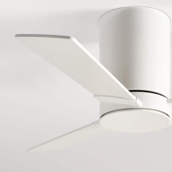 Rozzen 32 in. Indoor/Outdoor Matte White Standard Hugger Flush Mount Ceiling Fan with Remote and Matte White Blades