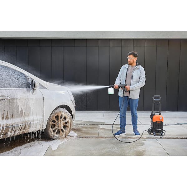 Black + Decker 2000 psi 1.2 GPM Cold Water Electric Pressure Washer - Power  Townsend Company