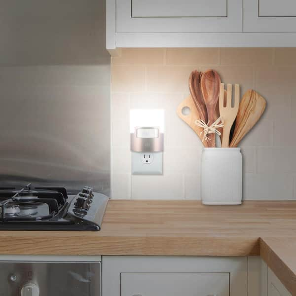 0.5-Watt Motion Activated Plug In Integrated LED Night Light