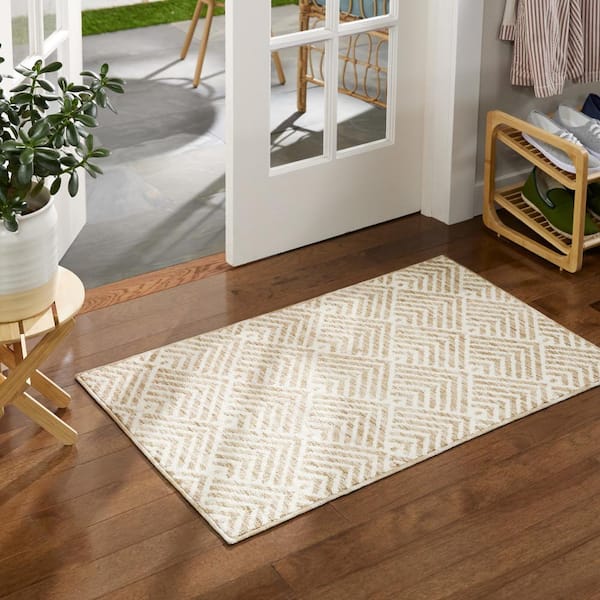 Everyday Walker Modern Stripe Beige 24 in. x 40 in. Machine Washable Kitchen Mat