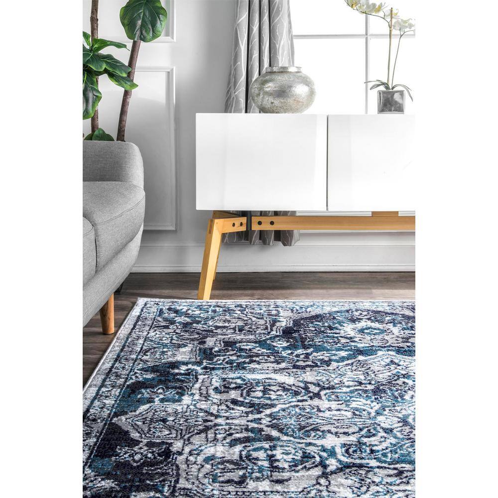 Maryanne Blue Medallion Reversible Synthetic Area Rug 5' x 8'