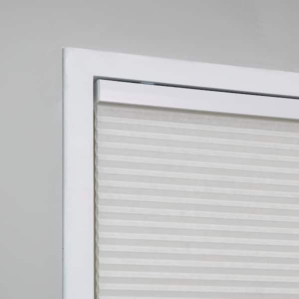 https://images.thdstatic.com/productImages/7867d88b-8f15-4f4e-b331-53db1541eb5a/svn/white-perfect-lift-window-treatment-cellular-shades-qcwt340640-1f_600.jpg