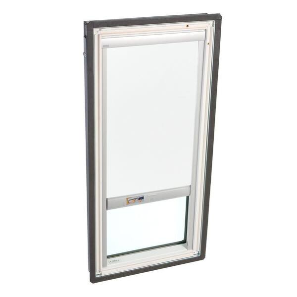 VELUX 21 in. x 26-7/8 in. Fixed Deck-Mounted Skylight with Tempered LowE3 Glass and White Solar Powered Light Filtering Blind