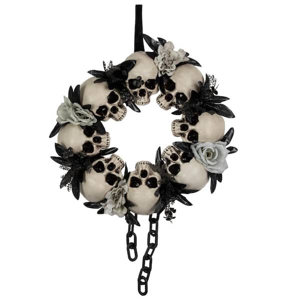 15 in. Skulls and Chains with Roses Halloween Wreath-Unlit