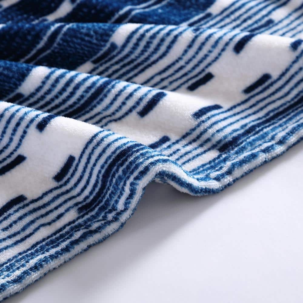 Logan Blue Reversible Fleece Throw Blanket 50"x60"