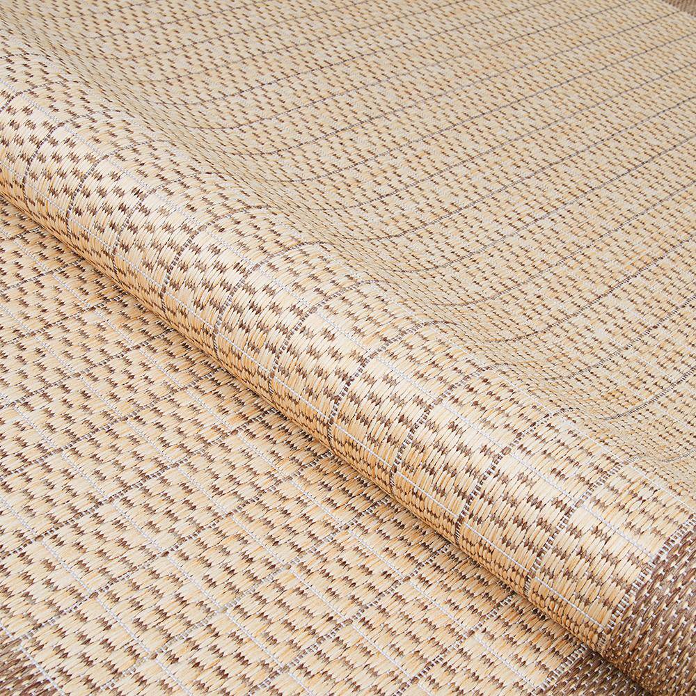 Recife Checkered Field 7'6" Round Indoor/Outdoor Rug in Natural-Cocoa