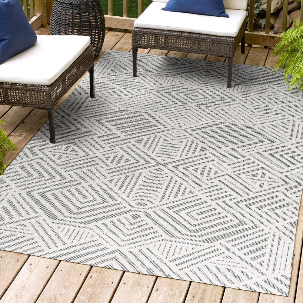 Jordan High-Low Pile Geometric White and Black Indoor/Outdoor Rug