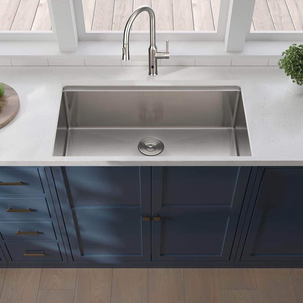 33'' Stainless Steel Undermount Single Bowl Kitchen Sink with Accessories