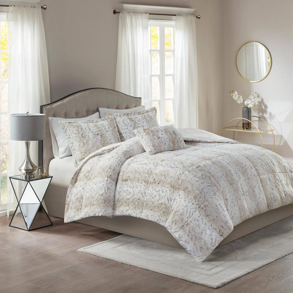 Faux Fur Polyester King Comforter Set, Leopard Bed Set King