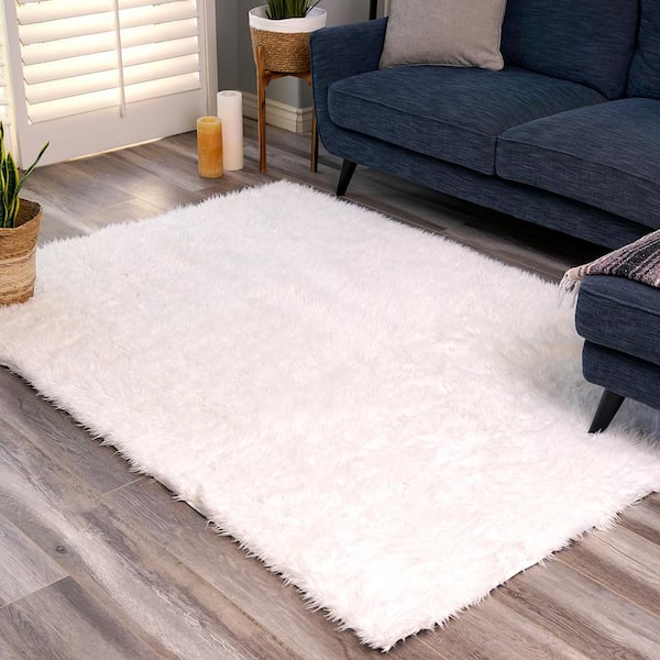 Plush Shag Solid White 5 ft. x 7 ft. Washable Area Rug