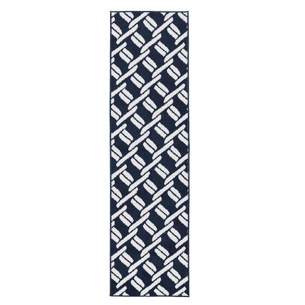 Nautica Baize Chain Navy and White 2 ft. 2 in. x 6 ft. Tufted Runner Rug