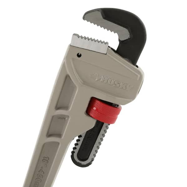 Husky 10 in. Heavy-Duty Pipe Wrench WG-HD-10 - The Home Depot