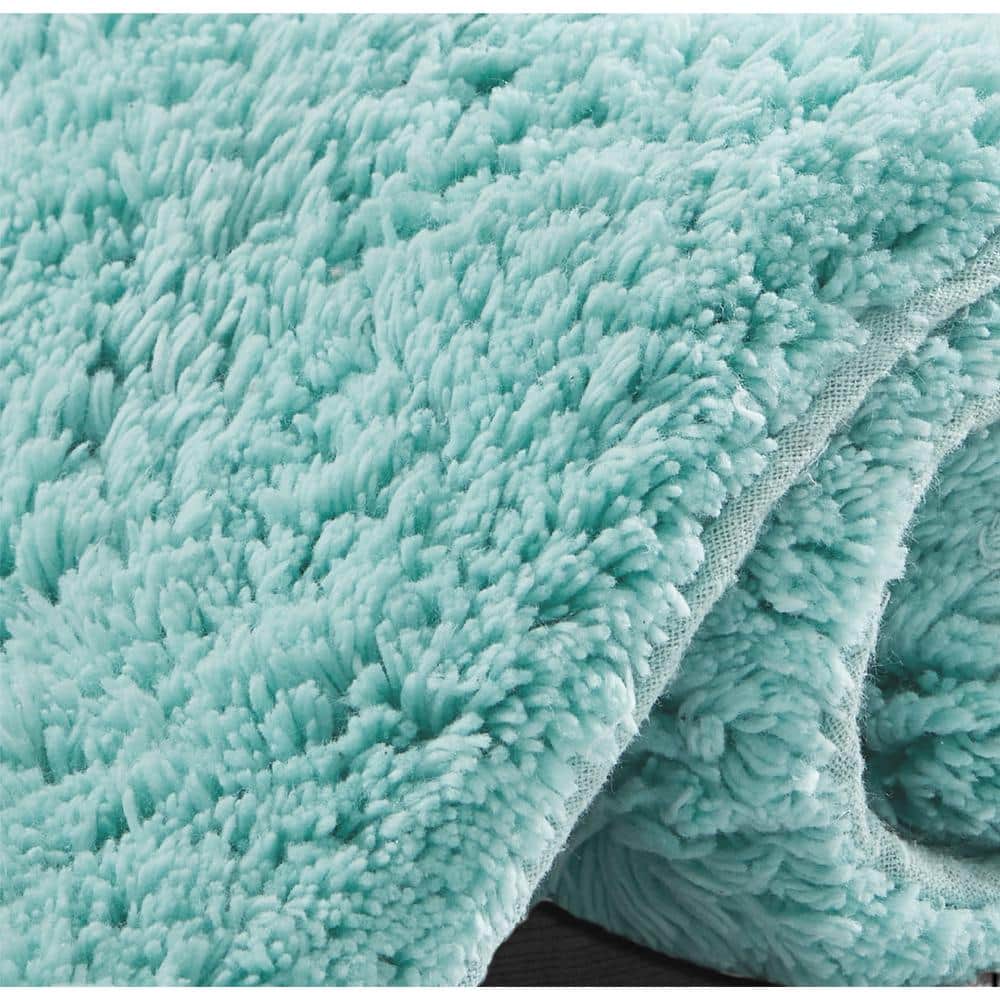 Aqua Blue Cotton Bath Rug with Plush Shag Fibers