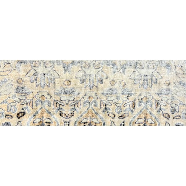 Sweet Curry 2.29 ft x 3.92 ft Cream Gray and Rust Kilim Style Area Rug
