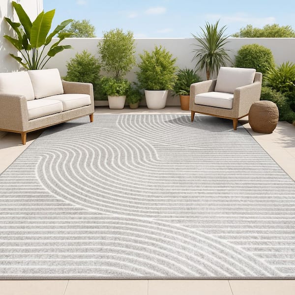 Gray/Ivory 5 ft. x 8 ft. Hallie High-Low Minimalist Curve Geometric Indoor/Outdoor Area Rug