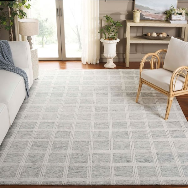 Pine 8 ft. x 10 ft. Gray/Ivory Solid Geometric Area Rug