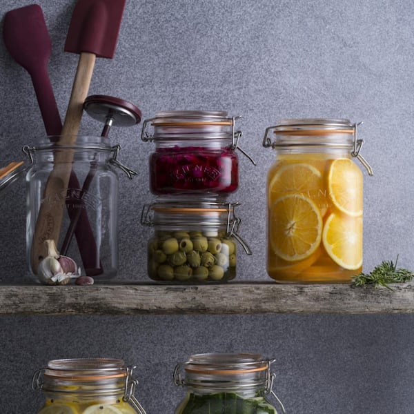 https://images.thdstatic.com/productImages/78e43128-6018-4aa5-9aaa-7e14ff5b74bc/svn/clear-kilner-kitchen-canisters-1800-402u-4f_600.jpg