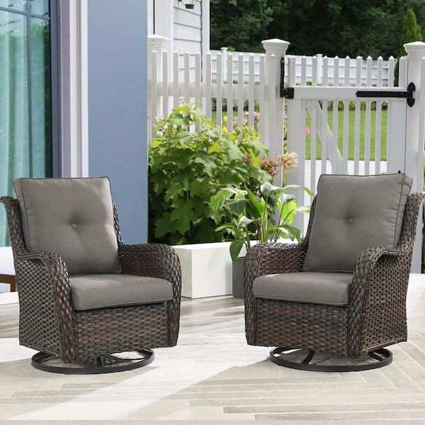 Opohoro ArcoBay Metal and Brown Wicker Outdoor Rocking Chair Patio Swivel Chairs with Olefin Gray Cushions (2-Pack)