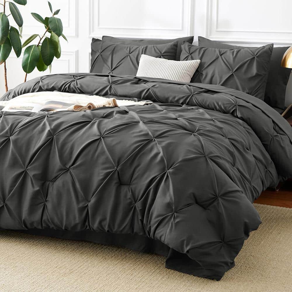 Dark Gray Geometric Patterns Polyester Full Comforter Set with Sheets 7 Pieces price history on PriceWatchPro