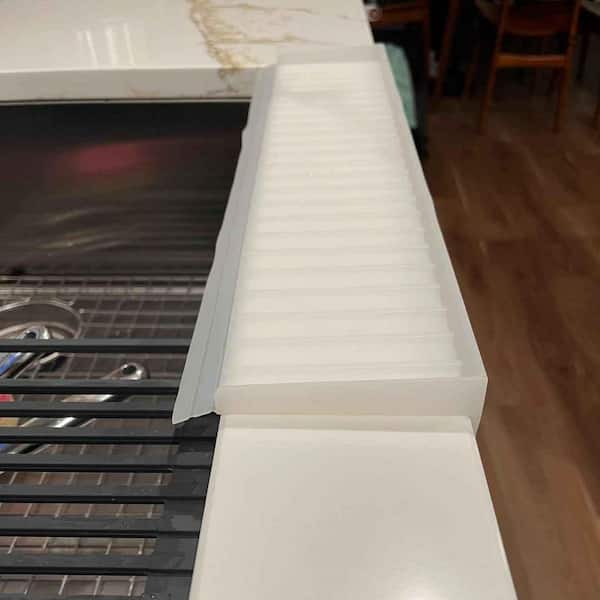 20 in. White Silicone Sink Edge Drying Mat for Kitchen, Bathroom Sink, Steel, Granite, Quartz Countertops