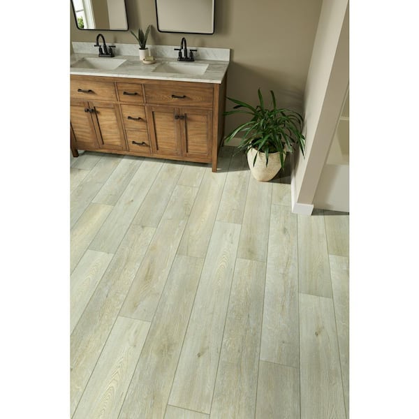 Bruce redefine Sandpiper Cove 22 MIL 7 in. W x 48 in. L