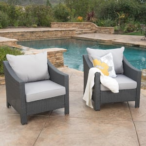 Antibes gray Stationary Faux Rattan Outdoor Patio Lounge Chair with Silver Cushion (2-Pack)