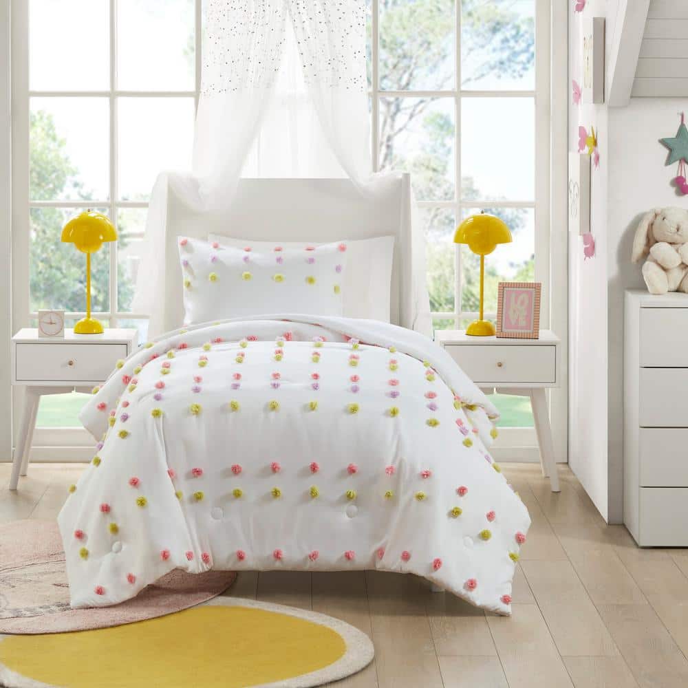 Full Pink Microfiber Kids' Comforter Set with Pompoms