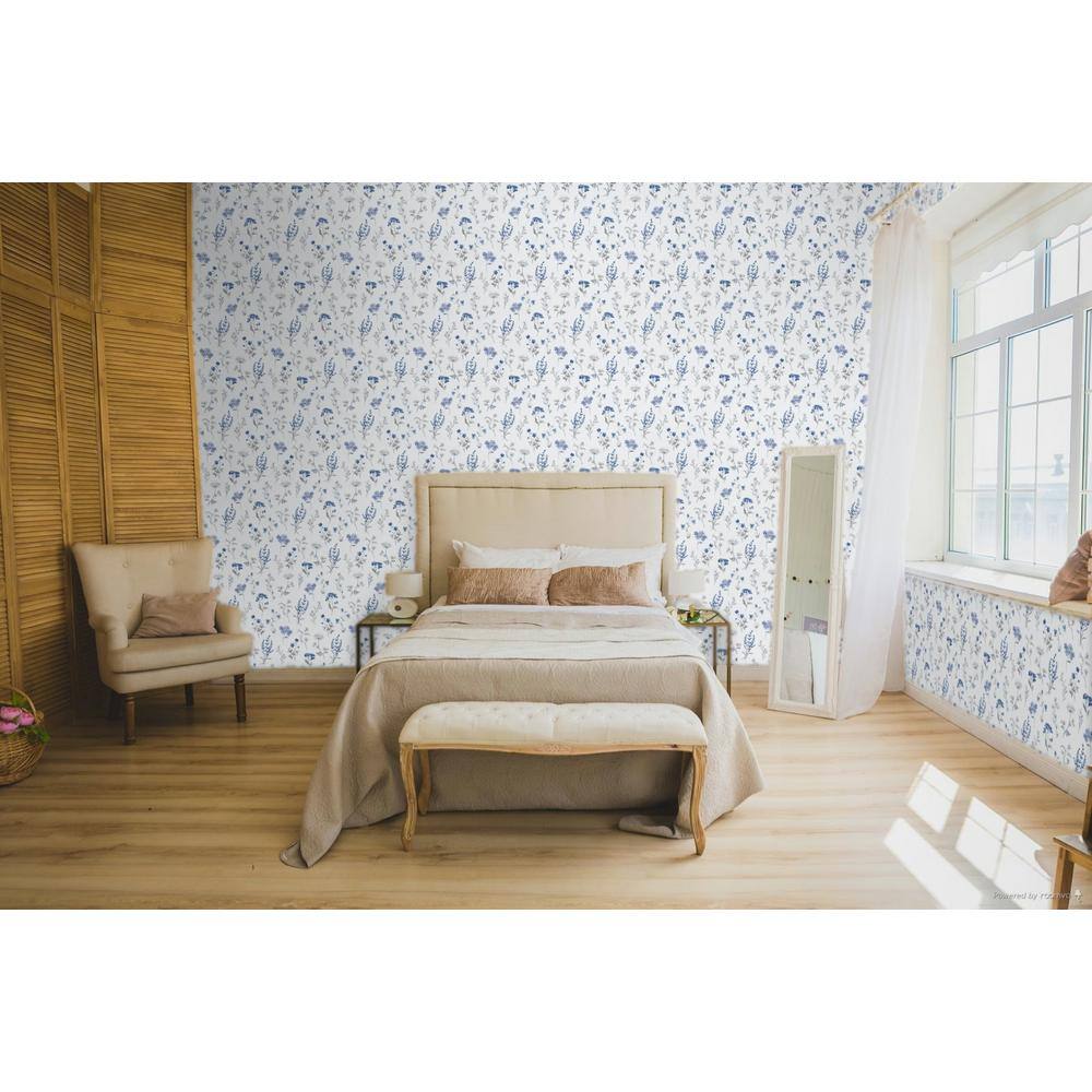 Blue Botanical Floral Non-pasted Wallpaper Roll 33' x 21"