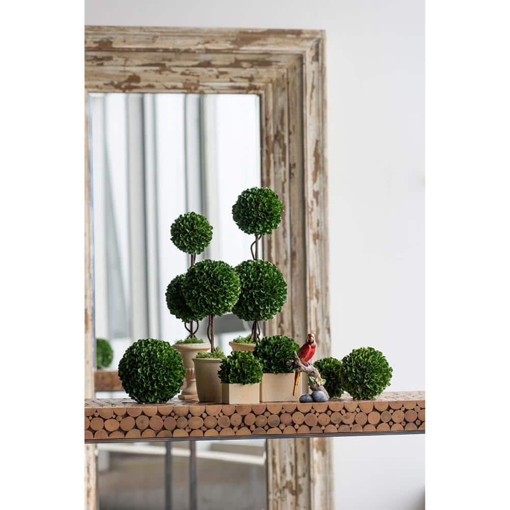 8.5" Green Plastic Boxwood Topiary Ball