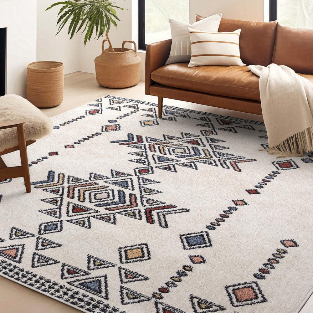 Beige Bohemian Tribal High-Low 3'11" x 5'3" Area Rug