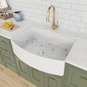 White Fireclay 33 in. Single Bowl Farmhouse Apron Kitchen Sink with Bottom Grid and Basket Strainer