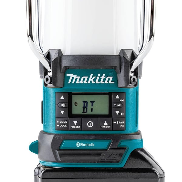 Makita 18V LXT Lithium-Ion Cordless Bluetooth Radio and L. E. D.