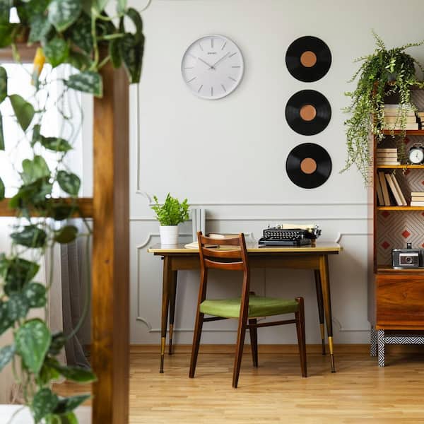 置き時計　SEIKOSHA Modern Wall Clock QXA832MLH – Seiko USA