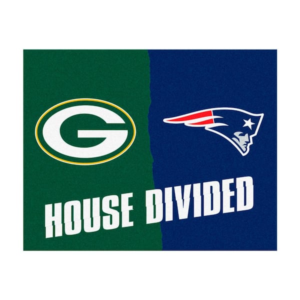 FANMATS NFL House Divided - Packers / Patriots 33.75 in. x 42.5 in. House Divided Mat Area Rug