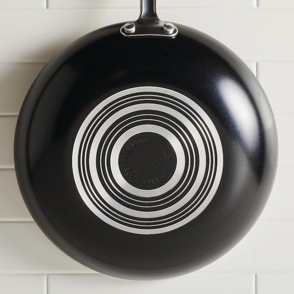 3-Quart Saucepan — Farberware Cookware