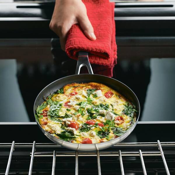 thumbnail image 2 of Farberware 8-Inch Nonstick Frying Pan / Skillet – Easy Clean, Dishwasher Safe, Champagne 2 of 6