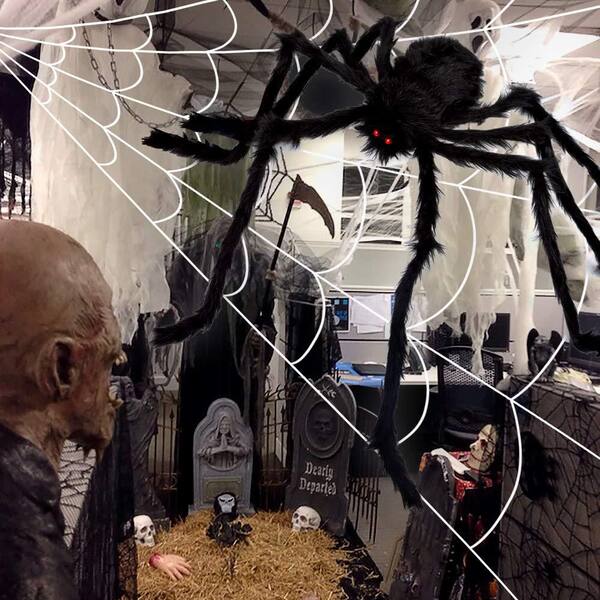 Giant Spider Web Halloween Lights - 250 LED Outdoor Decor With 16.4FT Net & 4FT Spider