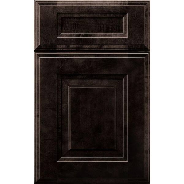 InnerMost 14 in. x 12 in. Covington Cabinet Door Sample in Maple Onyx