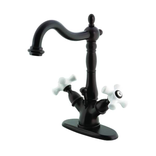 Kingston Brass Victorian Single Hole 2-Handle Bathroom Faucet in Oil Rubbed Bronze