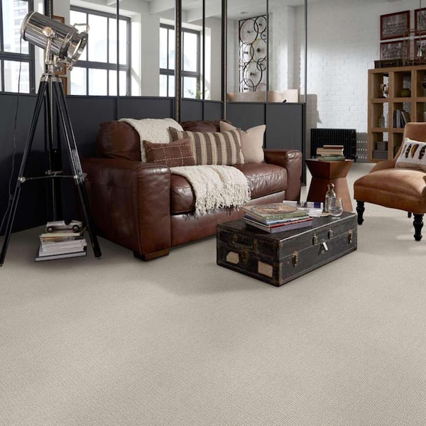 Recognition II - Graceful - Beige 24 oz. Nylon Pattern Installed Carpet