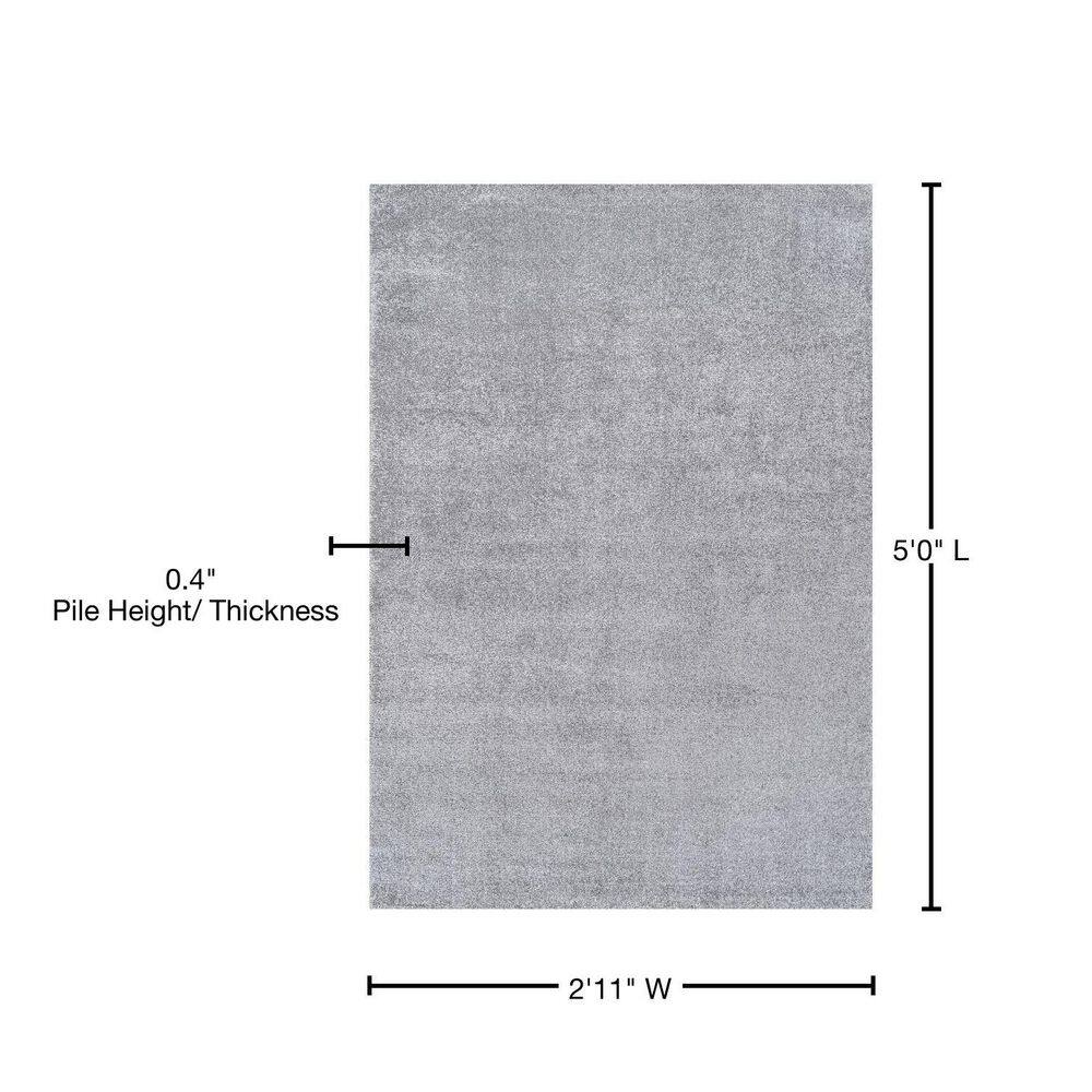 Gray Solid Low-Pile Synthetic Indoor Area Rug 3 x 5