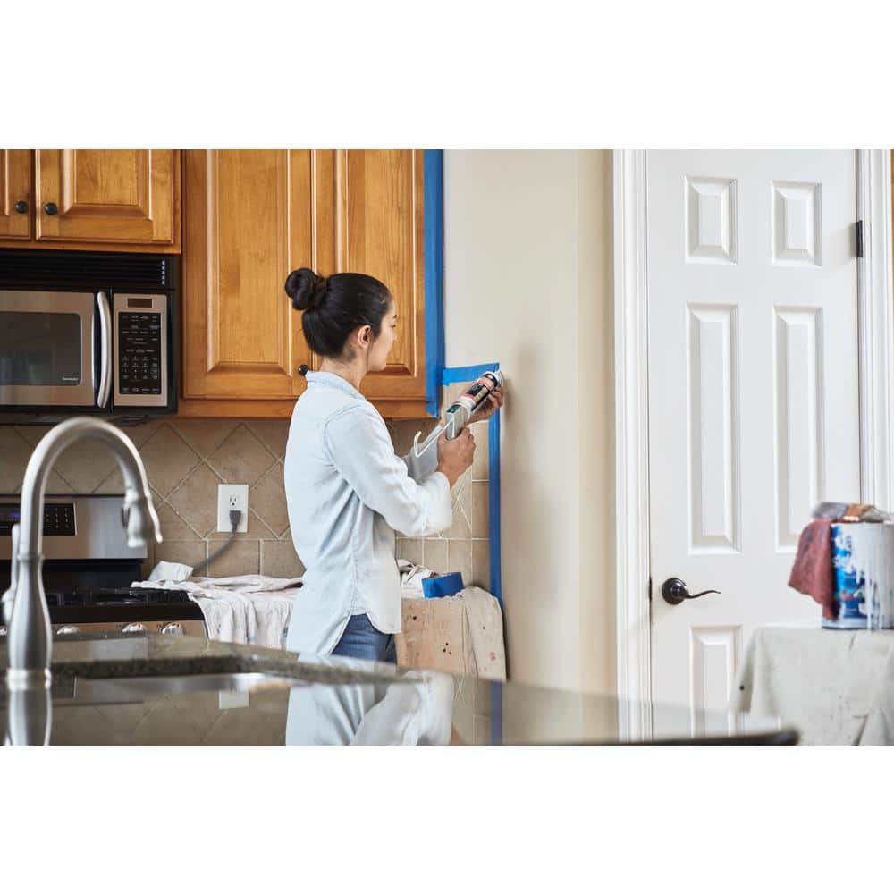 White 10oz Paintable Silicone Kitchen & Bath Sealant